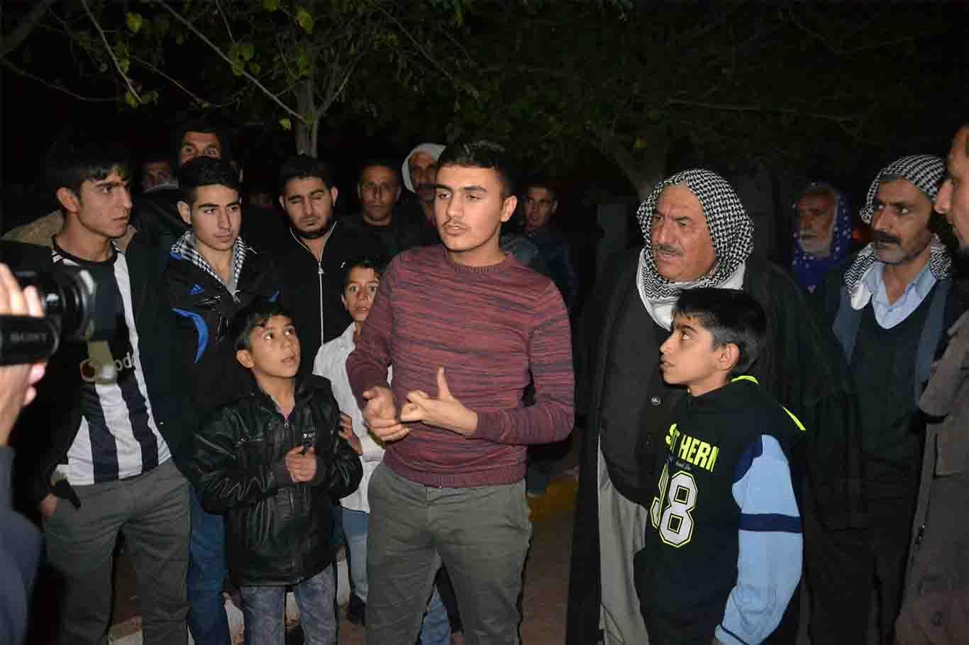 "Viranşehir’de elektrik çilesi bitmek bilmiyor" "Viranşehir’de elektrik çilesi bitmek bilmiyor"